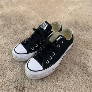 Converse Chunk All Star Platform Sneaker - Black